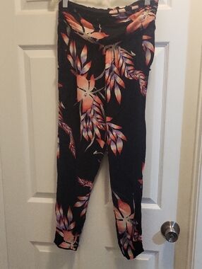 Roxy Black And Floral High Waist Beach Pants